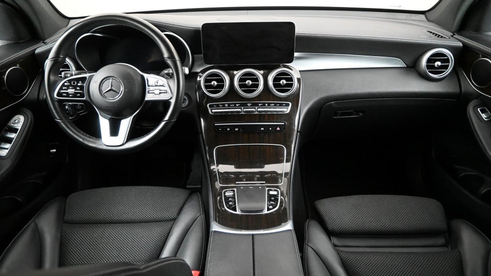 Mercedes GLC300 de 2,0 aut. 4Matic 5d