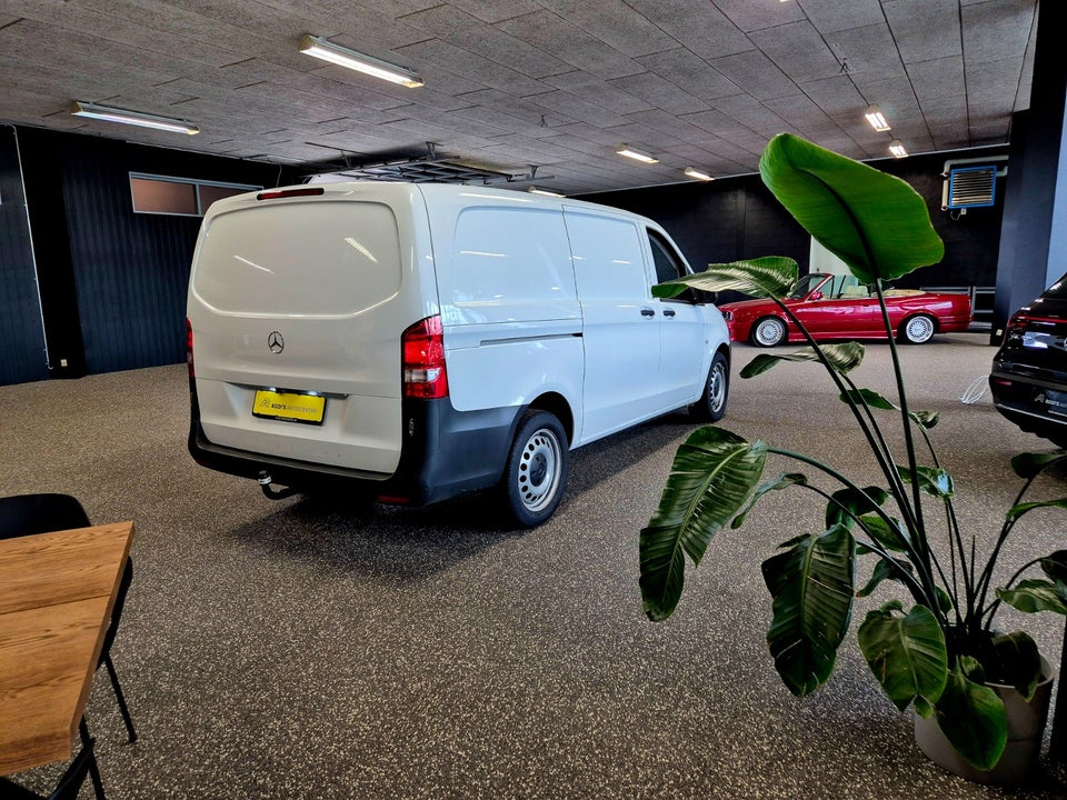 Mercedes Vito 114 2,0 CDi Kassevogn aut. K RWD
