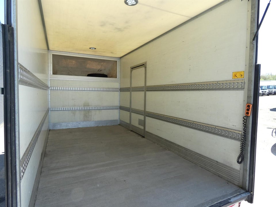 Mercedes Sprinter 317 2,0 CDi Alukasse m/lift aut. RWD 2d