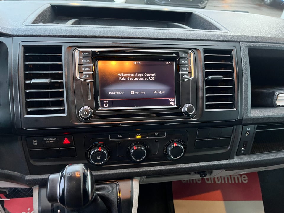 VW Transporter 2,0 TDi 140 Kassevogn DSG lang