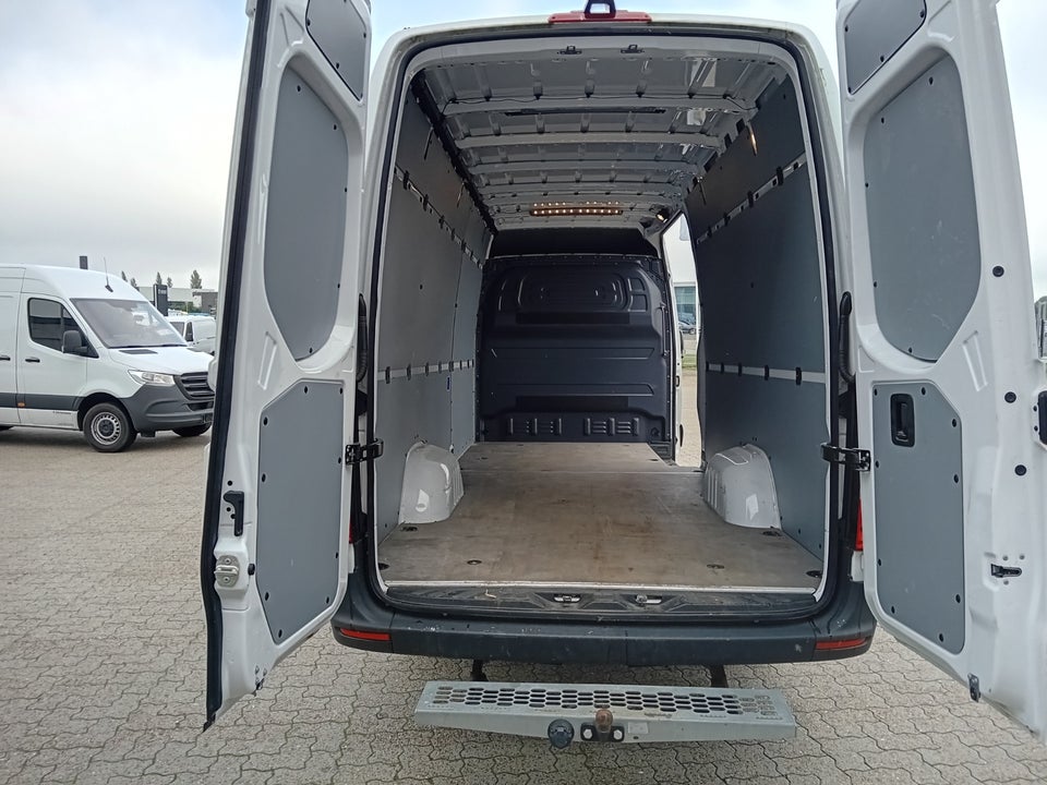 Mercedes Sprinter 317 2,0 CDi A3 Kassevogn aut. RWD