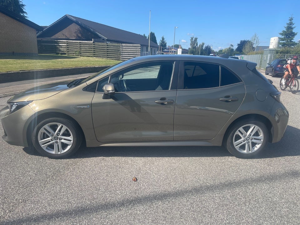 Toyota Corolla 1,8 Hybrid H3 Smart MDS 5d