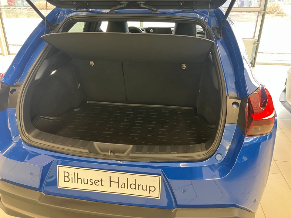 Lexus UX300e Premium 5d