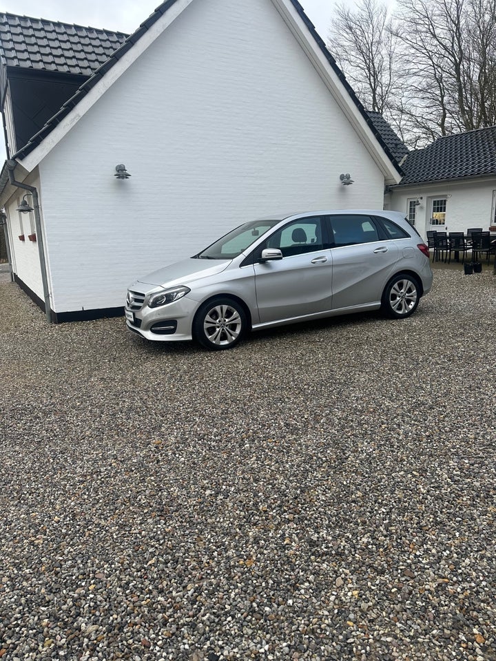 Mercedes B200 d 2,2 Business aut. 5d