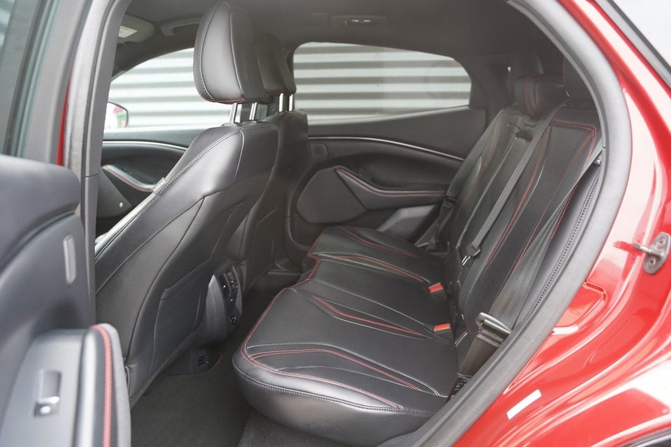 Ford Mustang Mach-E 98 Premium Extended Range 5d