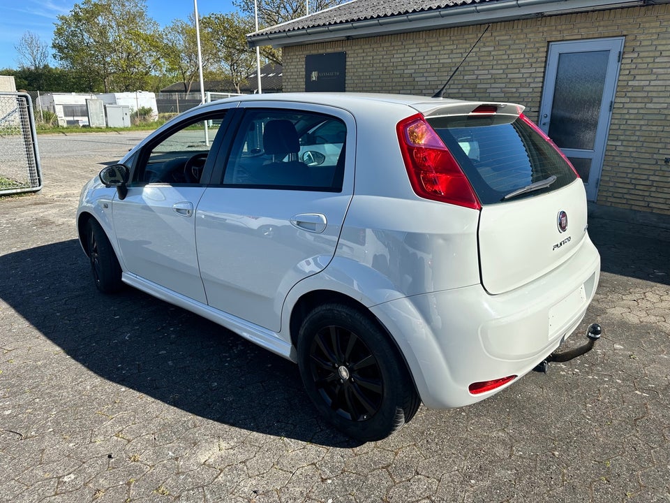 Fiat Punto 0,9 TwinAir 100 Lounge 5d
