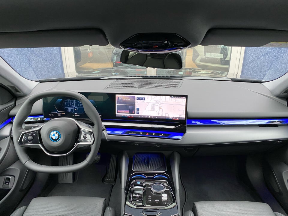 BMW i5 eDrive40 Touring Sport Line 5d