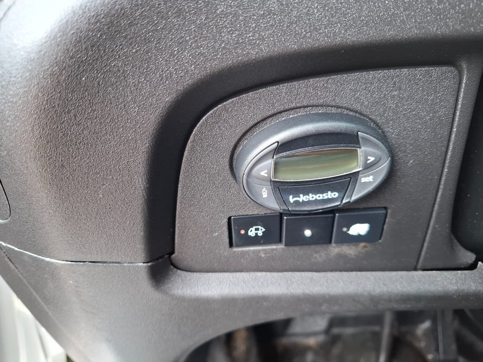 Iveco Daily 2,3 35S16 Alukasse m/lift AG8 2d
