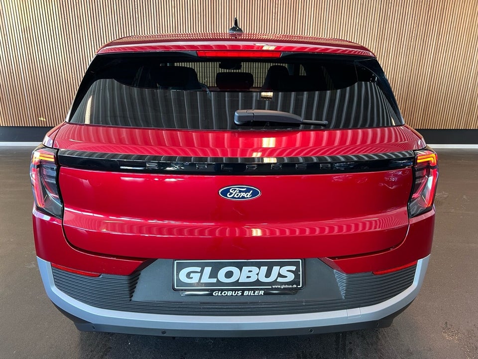 Ford Explorer 79 Premium Extended Range AWD 5d