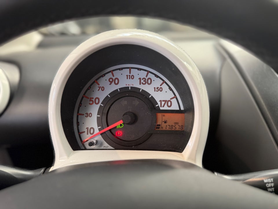 Peugeot 107 1,0 Active 5d