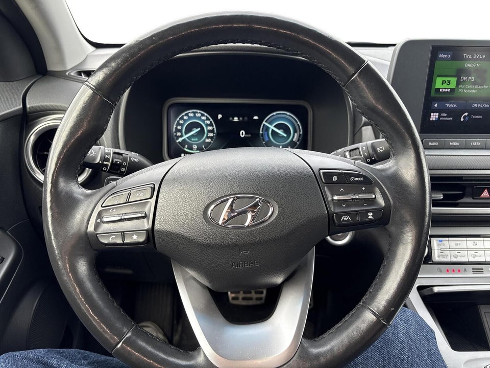 Hyundai Kona 39 EV Essential 5d