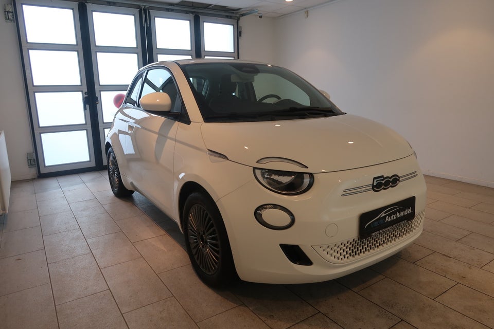 Fiat 500e 42 Icon 3d