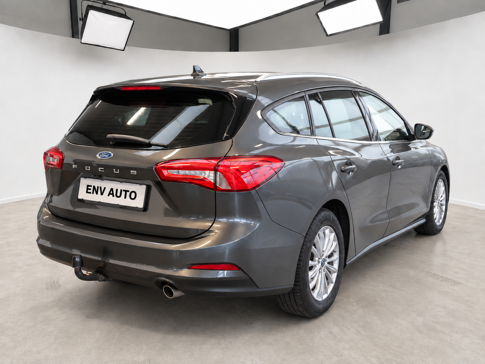 Ford Focus 1,0 EcoBoost Titanium stc. 5d