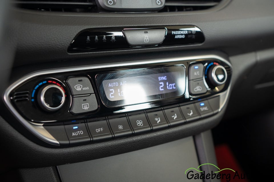 Hyundai i30 1,0 T-GDi Advanced stc. DCT 5d