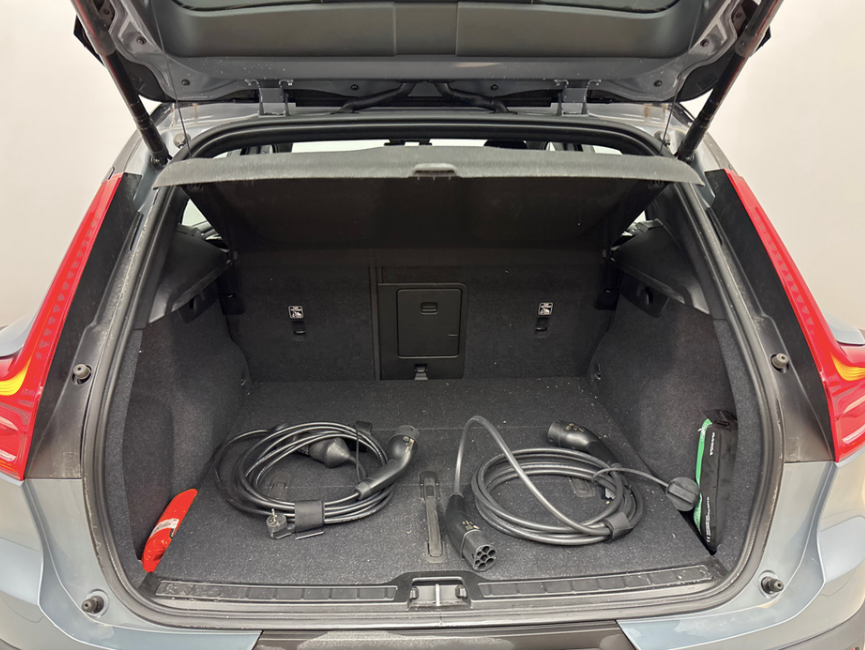 Volvo XC40 P6 ReCharge Core 5d