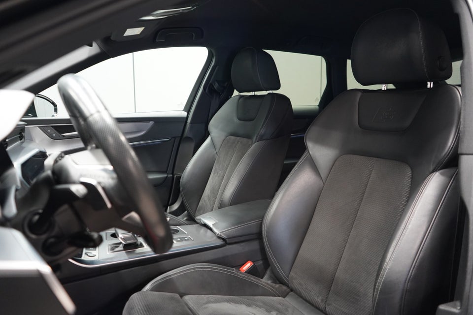 Audi A6 55 TFSi e Sport Avant quattro S-tr. 5d