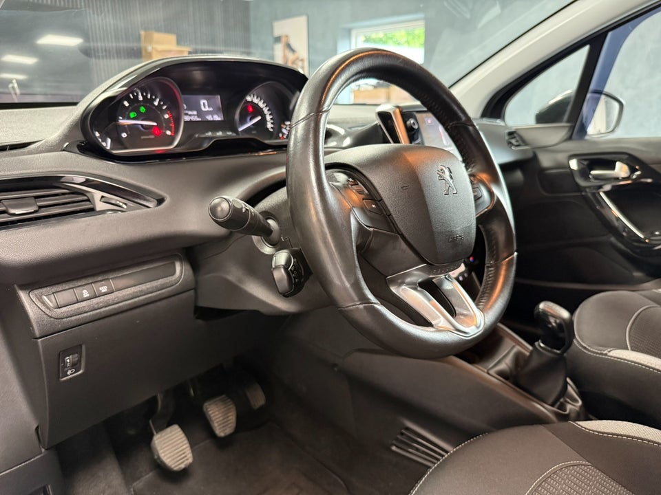Peugeot 208 1,6 BlueHDi 100 Active 5d
