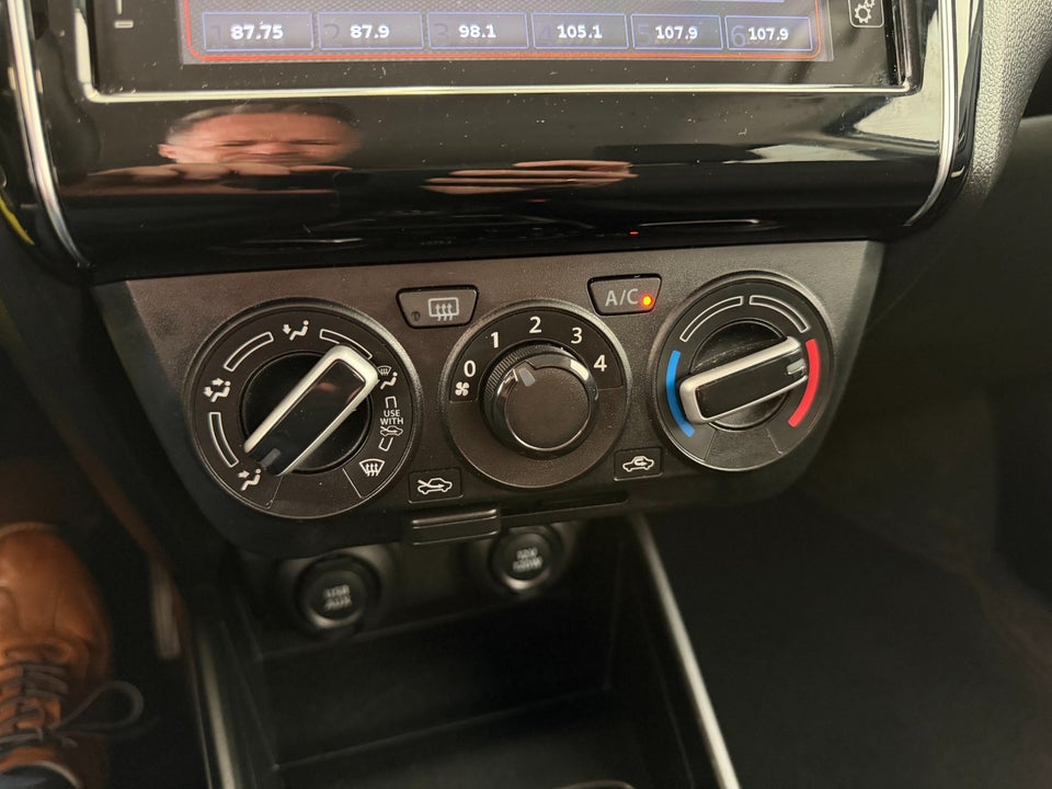 Suzuki Swift 1,2 Dualjet mHybrid Action 5d