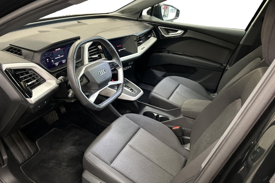 Audi Q4 e-tron 40 Attitude 5d