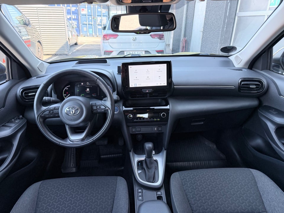 Toyota Yaris Cross 1,5 Hybrid Active Tech+ e-CVT 5d
