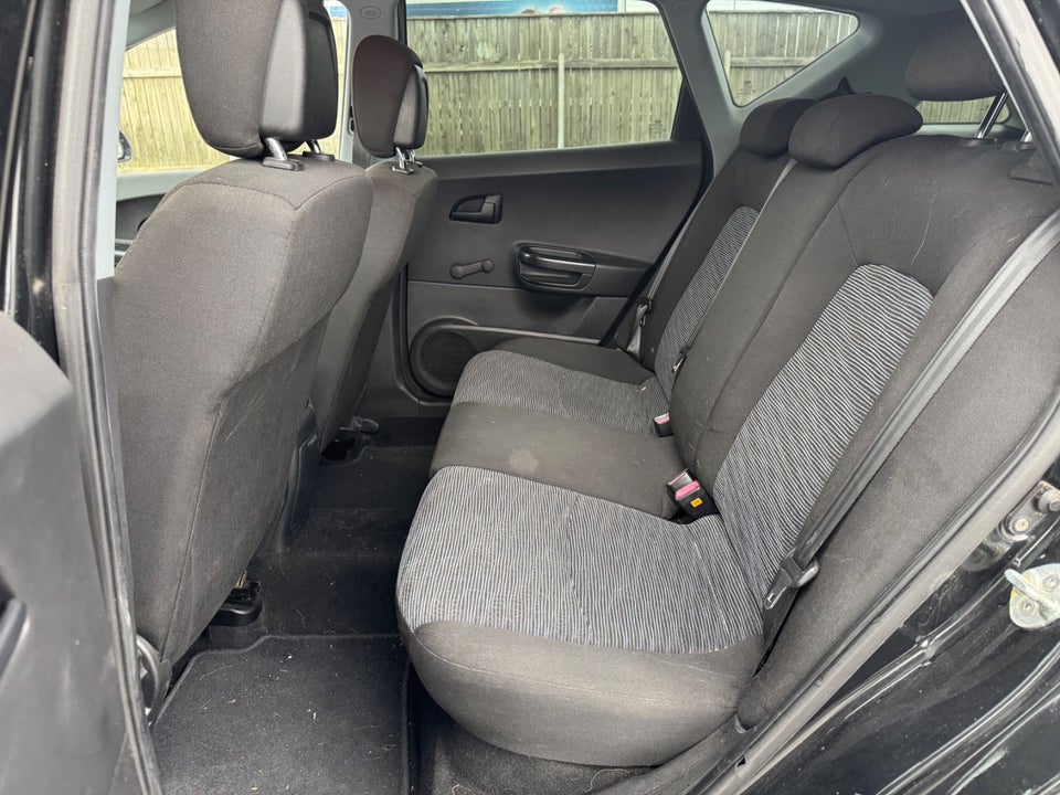 Kia Ceed 1,4 CVVT Exclusive SW 5d