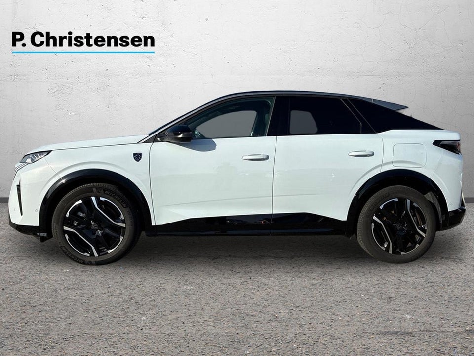 Peugeot e-3008 77 GT Pack 5d