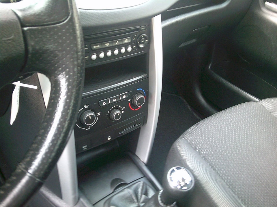 Peugeot 207 1,6 HDi 92 Active 5d