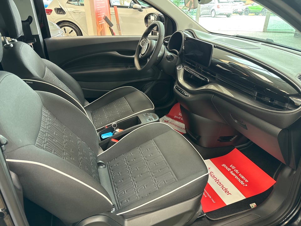 Fiat 500e 42 Icon 3d