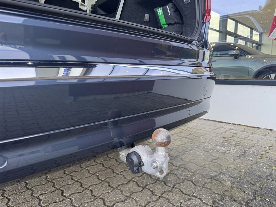 Volvo XC90 2,0 T8 ReCharge Ultimate Bright aut. AWD 7prs 5d