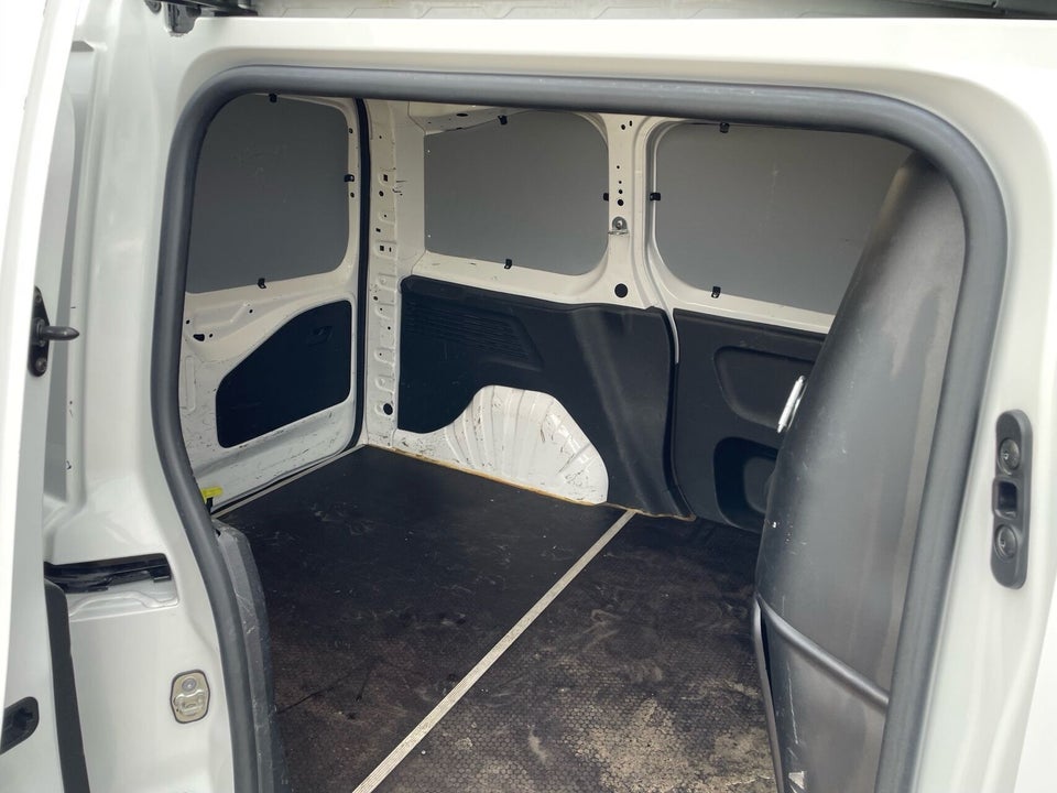 Peugeot Partner 1,5 BlueHDi 100 L1V1 Plus Van