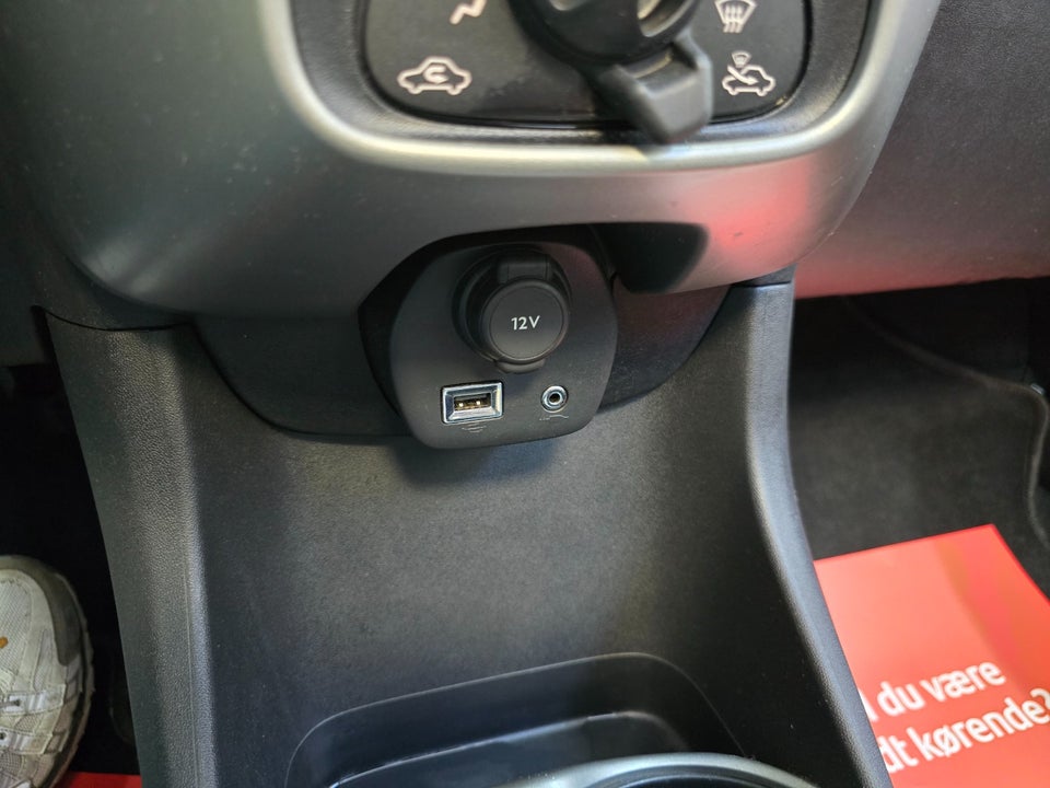 Toyota Aygo 1,0 VVT-i x-sky 5d