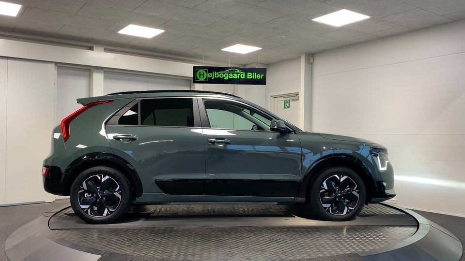 Kia Niro 64 EV Inspiration 5d