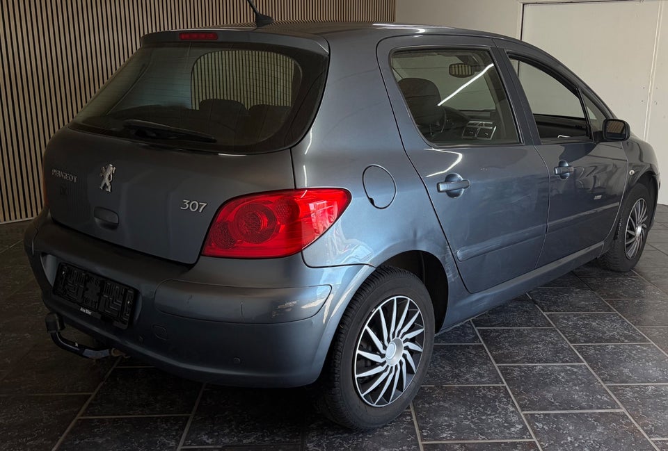 Peugeot 307 1,6 5d