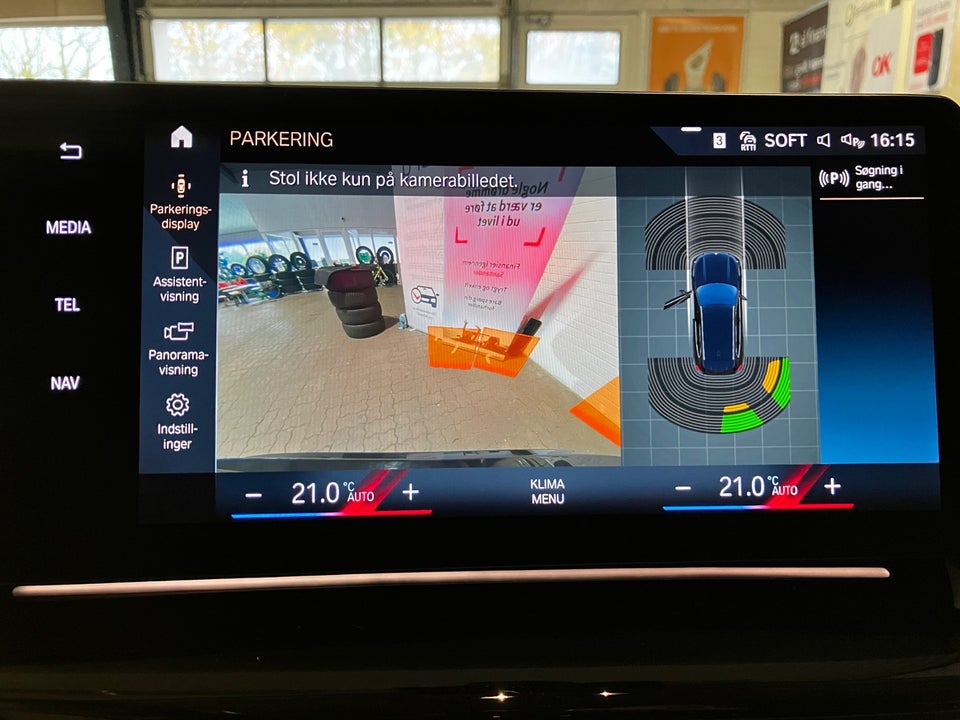 BMW iX1 xDrive30 X-Line 5d