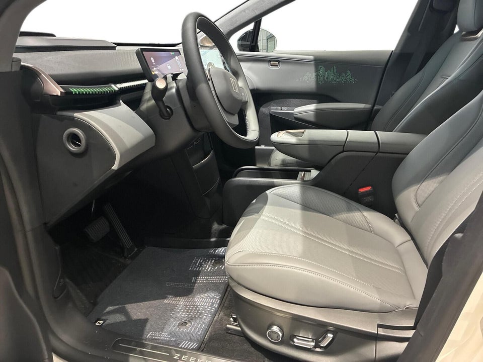 Zeekr X Privilege AWD 5d