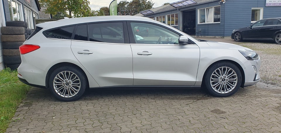 Ford Focus 1,0 EcoBoost Titanium stc. aut. 5d