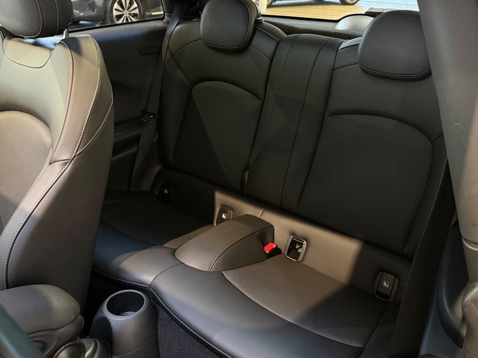 MINI Cooper SE Classic Trim 3d