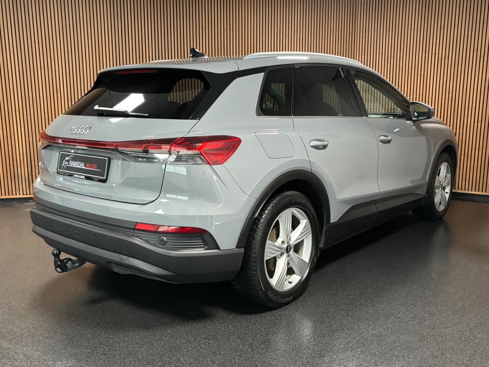 Audi Q4 e-tron 40 Advanced 5d