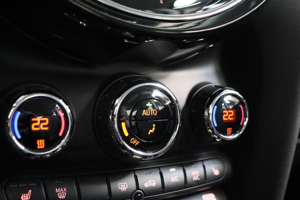 MINI Cooper SE Classic Trim 3d