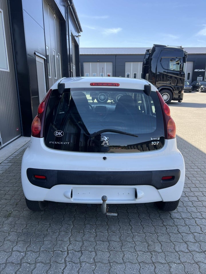 Peugeot 107 1,0 Active 5d