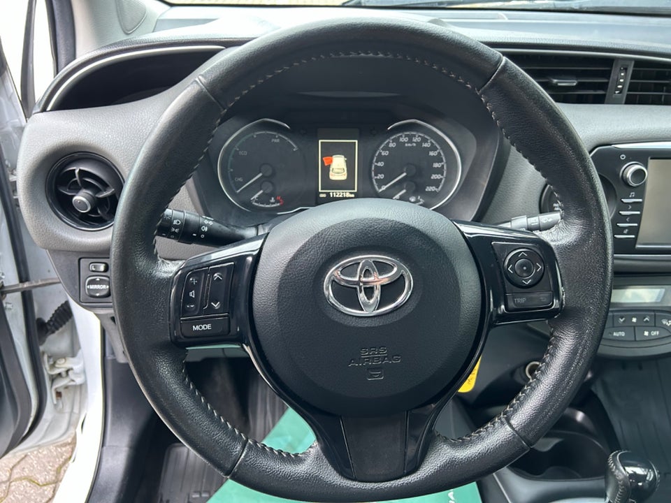 Toyota Yaris 1,5 Hybrid H3 e-CVT Van 5d