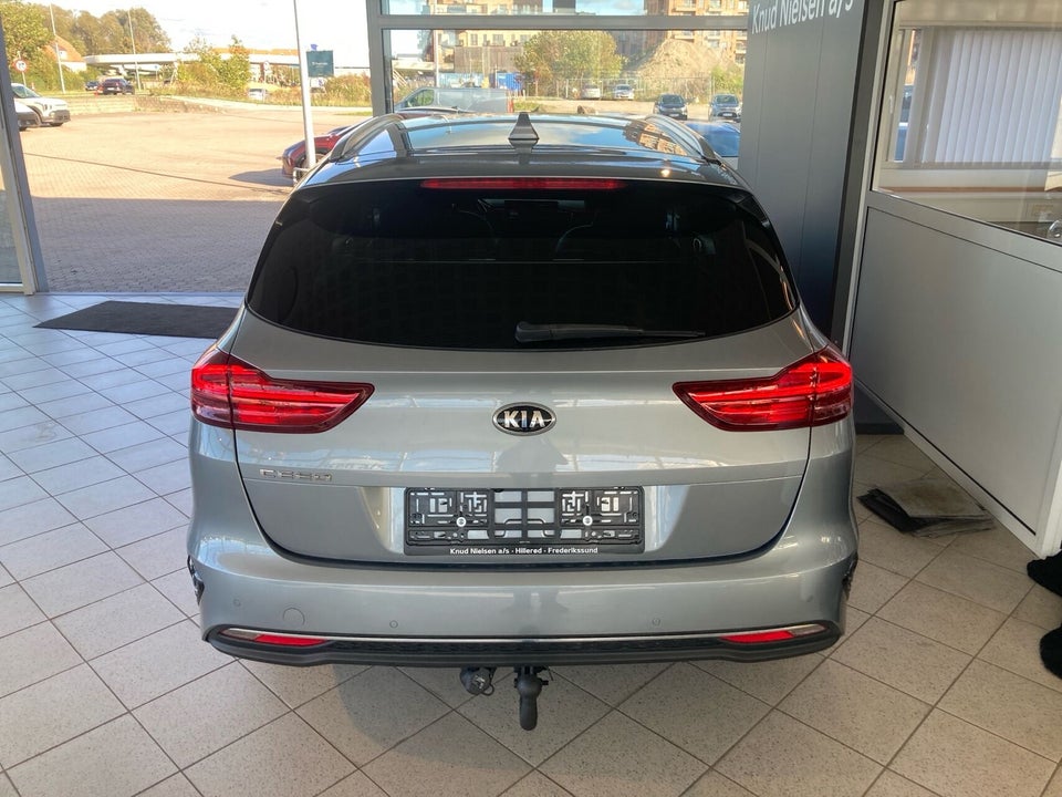 Kia Ceed 1,5 T-GDi mHEV Comfort Upgrade SW DCT 5d