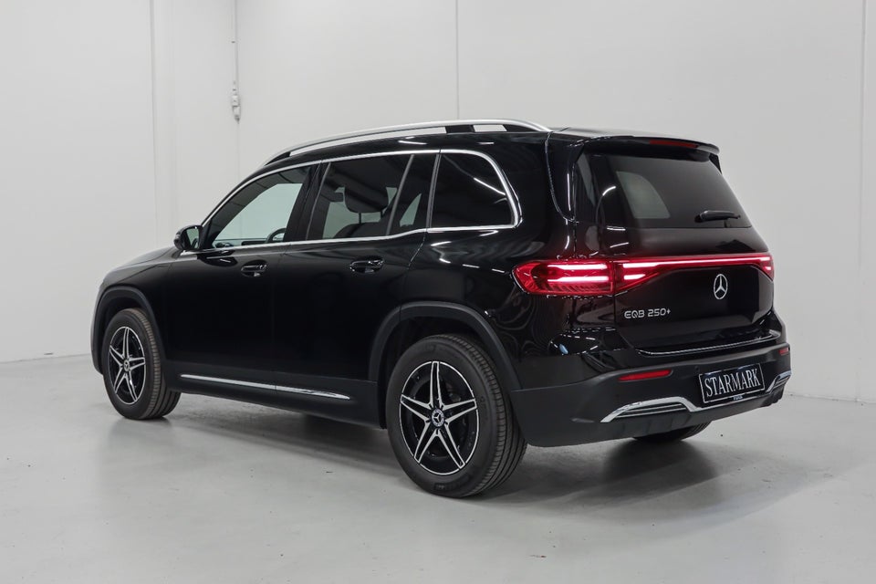 Mercedes EQB250+ AMG Advance 5d