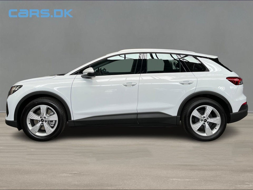 Audi Q4 e-tron 45 Progress 5d