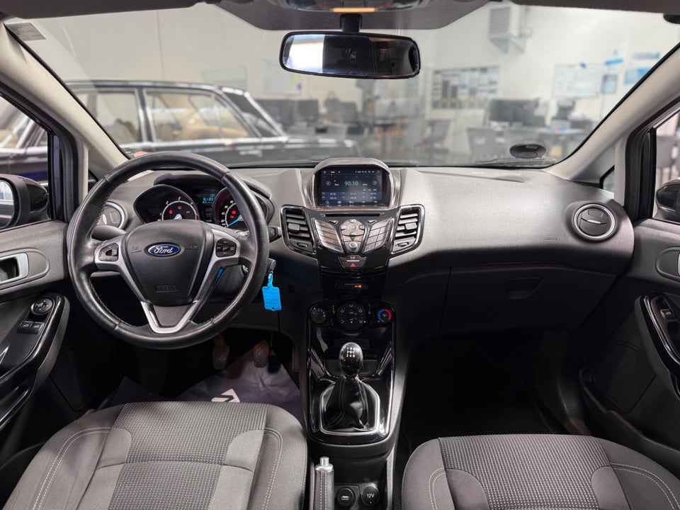 Ford Fiesta 1,5 TDCi 95 Titanium 5d