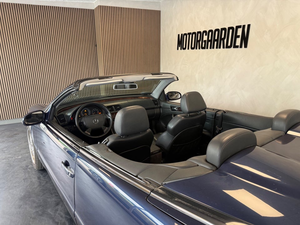 Mercedes CLK320 3,2 Avantgarde Cabriolet aut. 2d