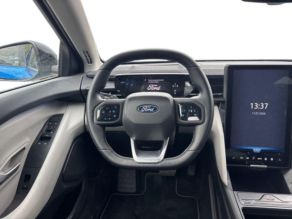 Ford Explorer 77 Premium Extended Range 5d