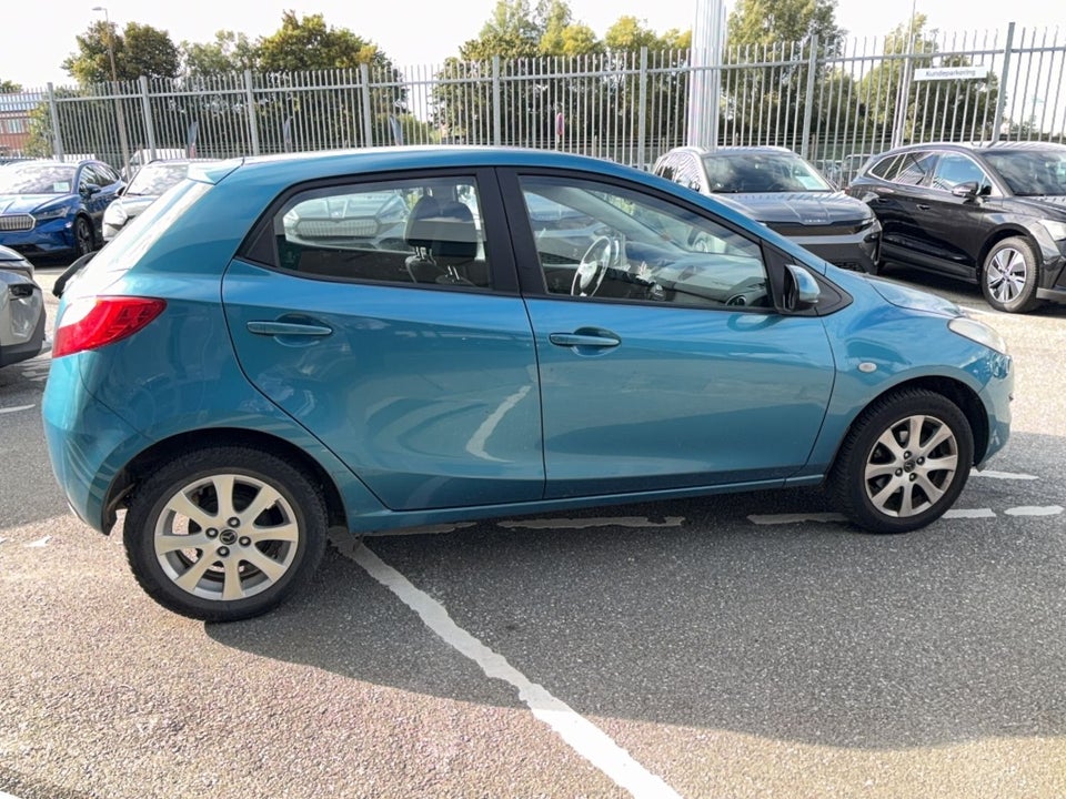 Mazda 2 1,3 Takara Edition 5d