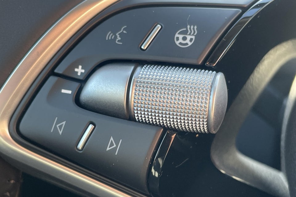 Skoda Enyaq 85 iV Loft 5d