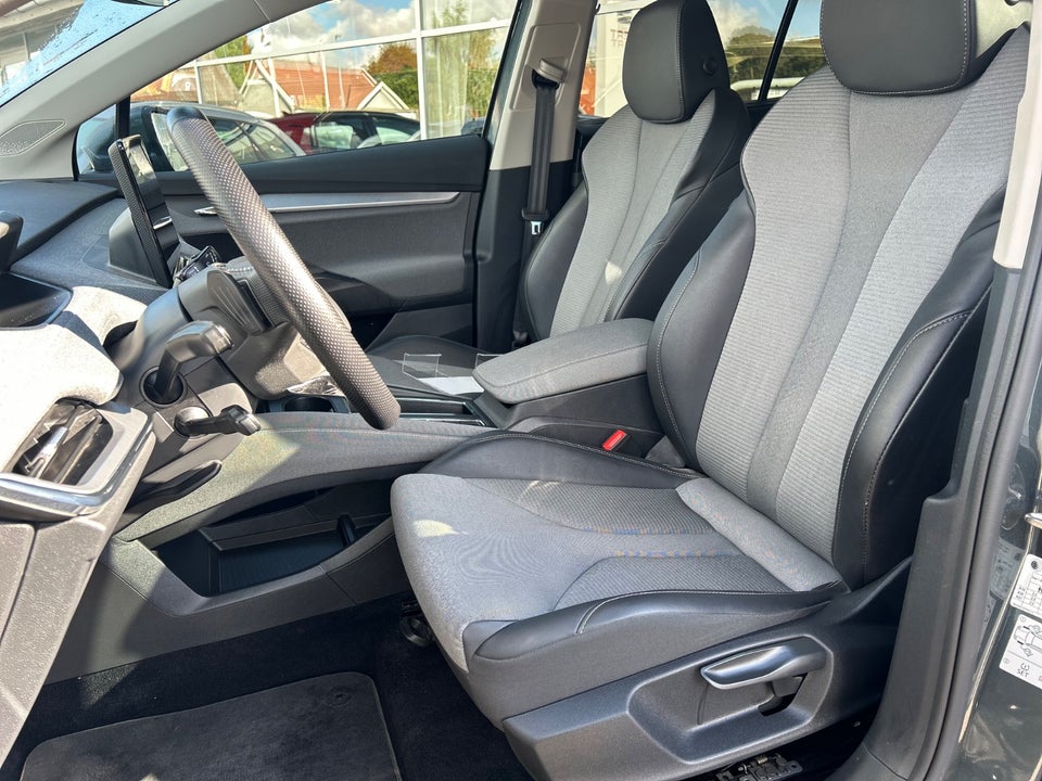 Skoda Enyaq 80 iV Loft 5d